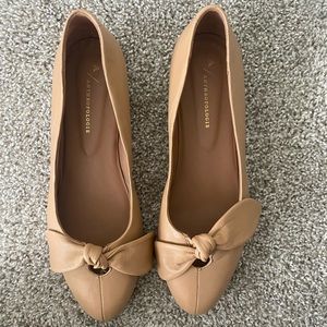 Anthropologie Camellia bow Flats